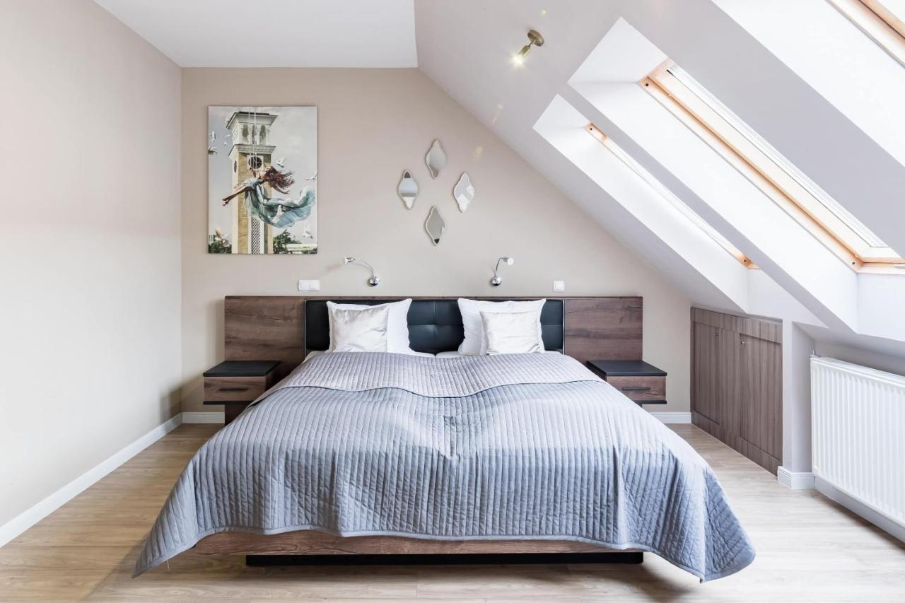 Sunny And Central Penthouse With Private Garage Budapest Extérieur photo